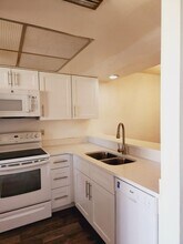 3013 Sir Hamilton Cir in Titusville, FL - Building Photo - Building Photo