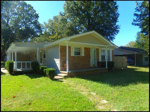property at 15 Lillie St