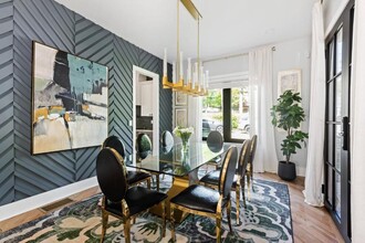 2217 Ridgedale Rd NE in Atlanta, GA - Building Photo - Building Photo