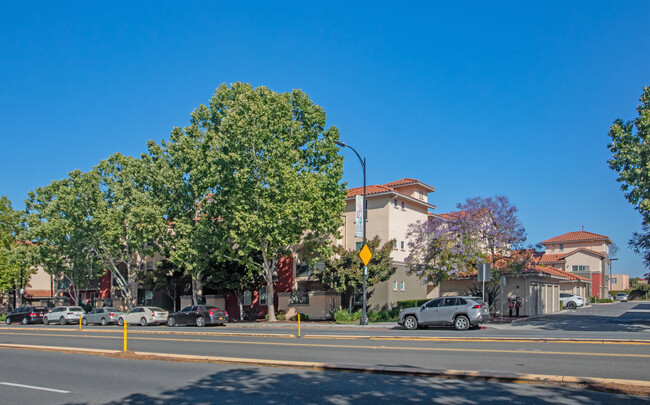 2177 Alum Rock Ave in San Jose, CA - Building Photo - Building Photo