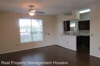 3242 Kilgore St photo'