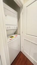 1147 W Lunt Ave, Unit 3 in Chicago, IL - Building Photo - Building Photo
