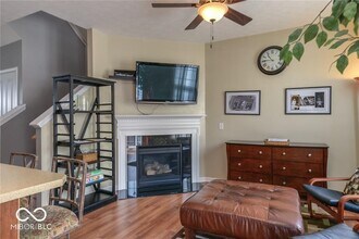 246 Coatsville Dr in Westfield, IN - Building Photo - Building Photo