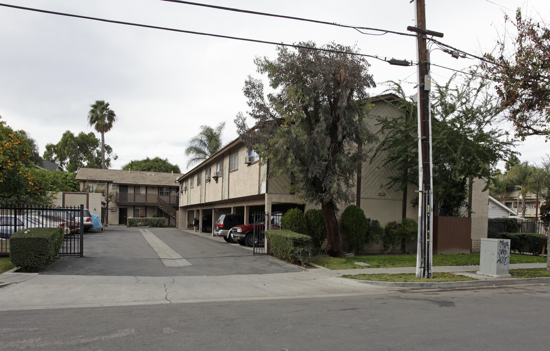 5891 Kingman Ave in Buena Park, CA - Building Photo