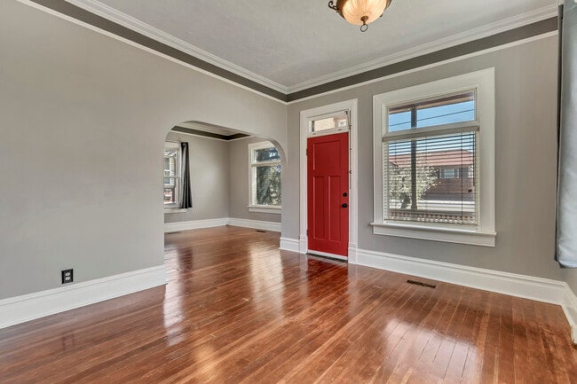 2268 S 900 E in Salt Lake City, UT - Building Photo - Building Photo