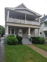 10012 Manor Ave in Cleveland, OH - Building Photo