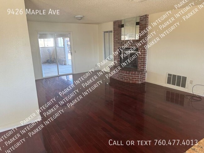 9426 Maple Ave in Hesperia, CA - Building Photo - Building Photo