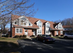 Westfield Glen in Meriden, CT - Building Photo - Building Photo