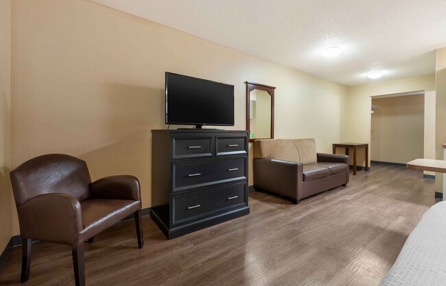 Furnished Studio - Buffalo Grove in Buffalo Grove, IL - Foto de edificio - Building Photo