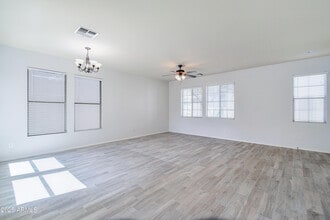 3514 S Posse Trail in Gilbert, AZ - Building Photo - Building Photo
