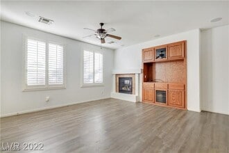 6235 Sugartree Ave in Las Vegas, NV - Building Photo - Building Photo