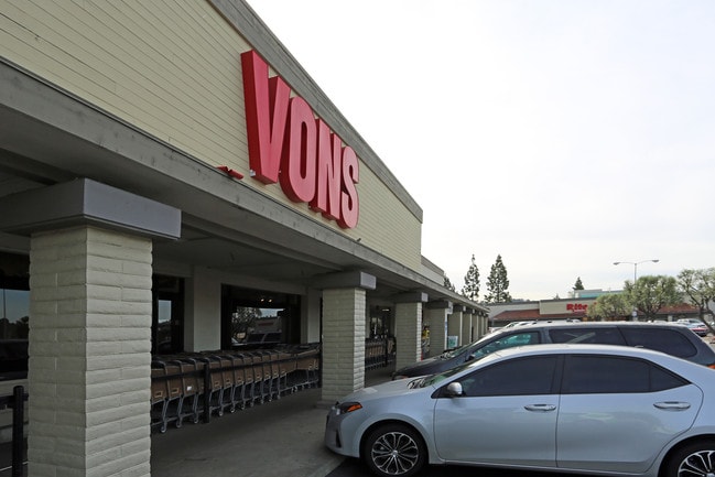 Apartments for rent in Talmadge, CA