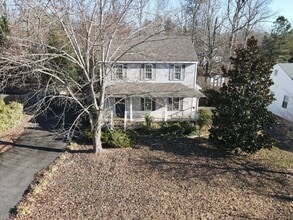 11430 Wiltstaff Dr in Midlothian, VA - Building Photo - Building Photo
