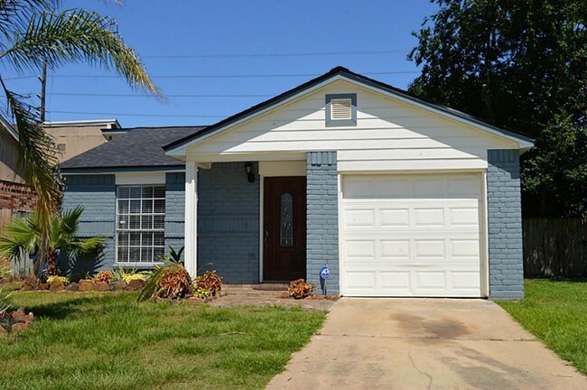 13115 Pebblewalk Cir S in Houston, TX - Building Photo - Building Photo