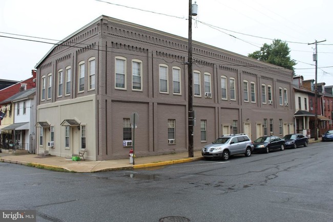 138 S 3rd St in Columbia, PA - Building Photo - Other