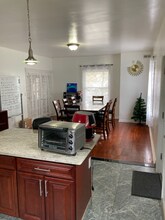 72 Standish Ave in Quincy, MA - Building Photo - Building Photo