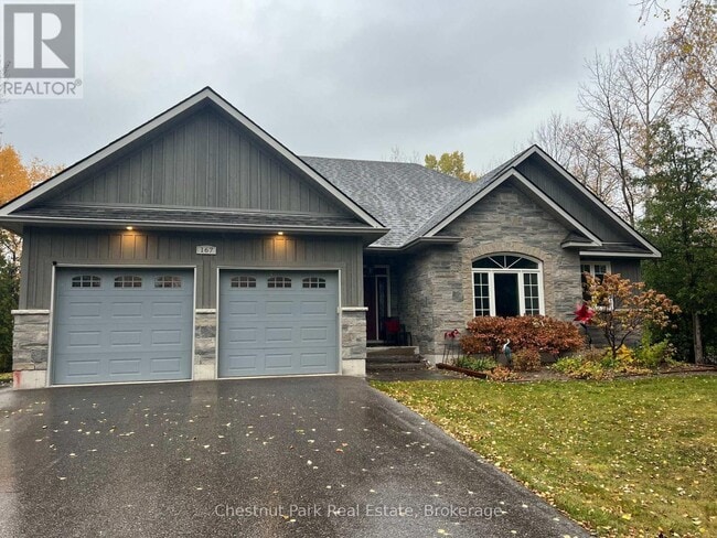 167 Glenlake Blvd in Collingwood, ON - Building Photo - Building Photo
