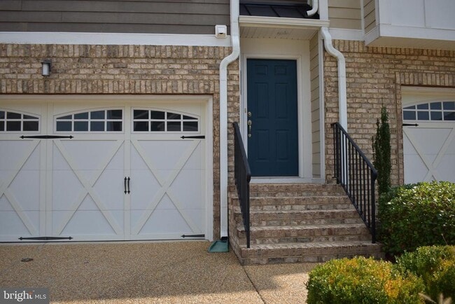 11443 Hayloft Ln in Glen Allen, VA - Building Photo - Building Photo