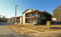 Calibre West Apartments in West Columbia, SC - Building Photo - Building Photo