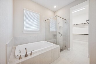 5518 Kindle Aly in Manvel, TX - Building Photo - Building Photo