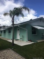 8692 SE Kingsley St, Unit Kingsley St Hobe Sound in Hobe Sound, FL - Building Photo