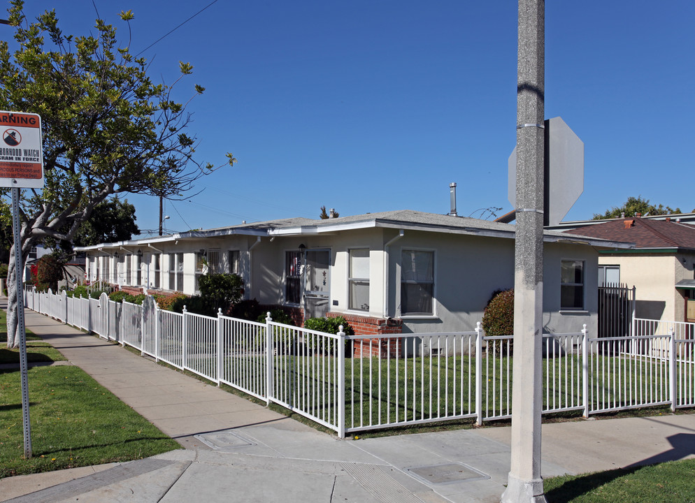 2121 Delaware in Santa Monica, CA - Foto de edificio