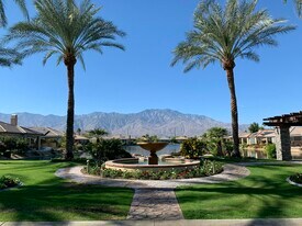 3 Clear Lake Dr in Rancho Mirage, CA - Building Photo
