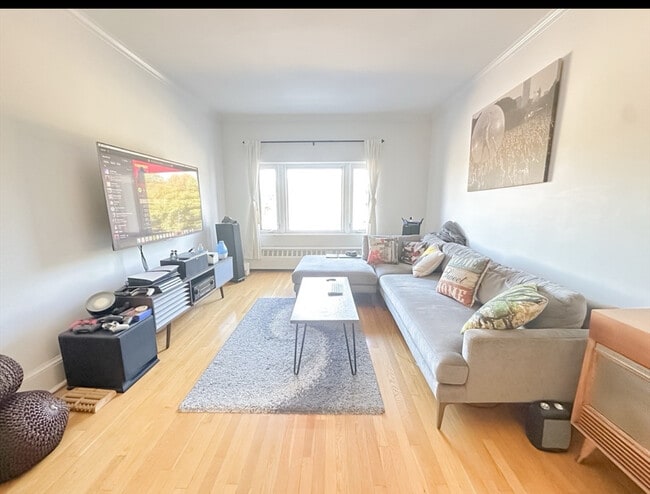 16 White Street Pl, Unit 3## in Somerville, MA - Building Photo - Building Photo