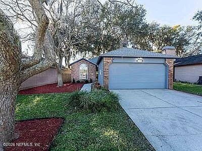 3054 Caroline Crest Dr E in Jacksonville, FL - Building Photo - Building Photo