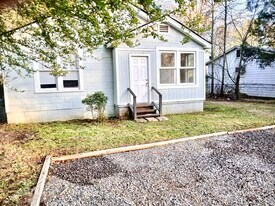 249 Byrnes Cir in Columbus, MS - Building Photo