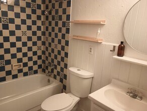 1203 Agua Fria St, Unit A in Santa Fe, NM - Building Photo - Building Photo