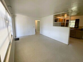 1916 Flamingo Dr in North Fort Myers, FL - Building Photo - Building Photo