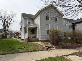 339 W Dewald St in Fort Wayne, IN - Building Photo