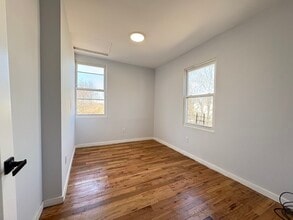 379 S 20th St, Unit 1L in Newark, NJ - Building Photo - Building Photo