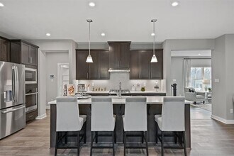 100 Woodsman Rdg Dr in Zelienople, PA - Building Photo - Building Photo