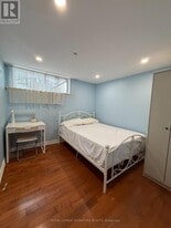 169 McGill St in Mississauga, ON - Building Photo