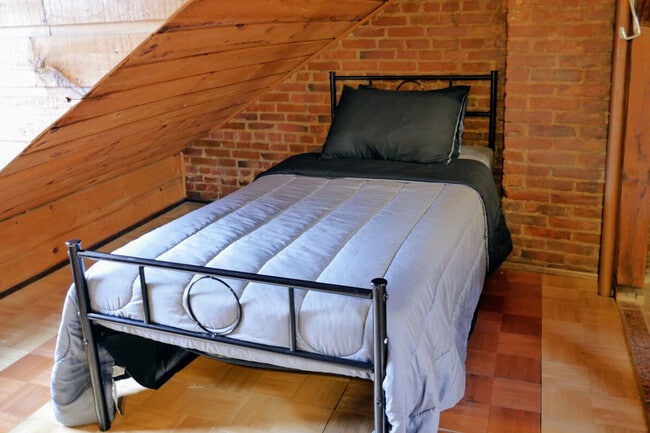 90 Madison Ave, Unit SI ID1501085P in Albany, NY - Building Photo - Building Photo