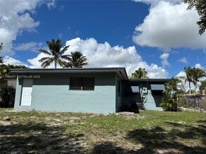 1306 NW 11th Pl in Fort Lauderdale, FL - Building Photo - Building Photo