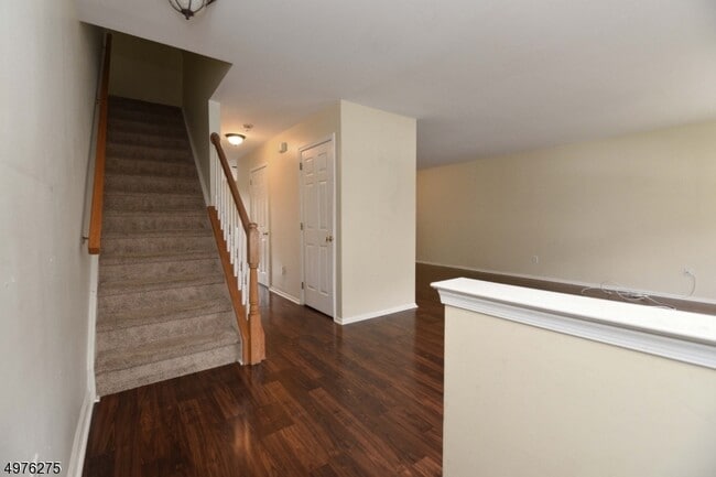 2196 Kent Ct in Mahwah, NJ - Building Photo - Building Photo