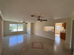 6134 Pontchartrain Blvd in New Orleans, LA - Building Photo - Building Photo