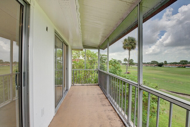 365 Tuscany G in Delray Beach, FL - Building Photo - Building Photo