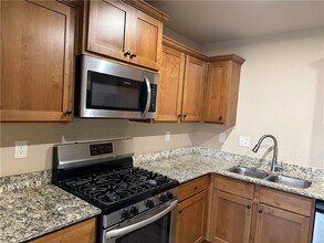 522 Vee St in Centerton, AR - Building Photo - Building Photo