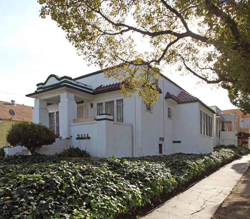 2800 Fairmount St in Los Angeles, CA - Foto de edificio