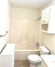 107 Dorman Ave in Houston, MS - Building Photo - Building Photo