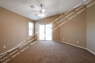 3412 S Luiseno Blvd in Gilbert, AZ - Building Photo - Building Photo