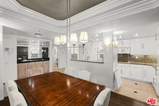 5224 Zelzah Ave in Los Angeles, CA - Building Photo - Building Photo