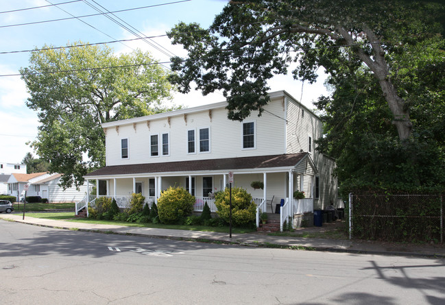 235 Lighthouse Rd in New Haven, CT - Building Photo - Building Photo