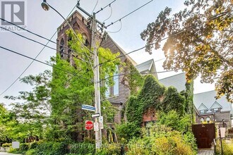 40 Westmoreland Ave in Toronto, ON - Building Photo - Building Photo