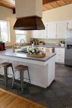 4931 Campanile Dr in San Diego, CA - Building Photo - Building Photo