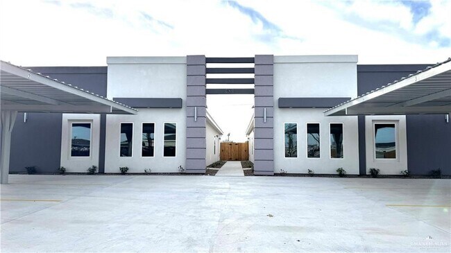 property at 13 S 43rd St